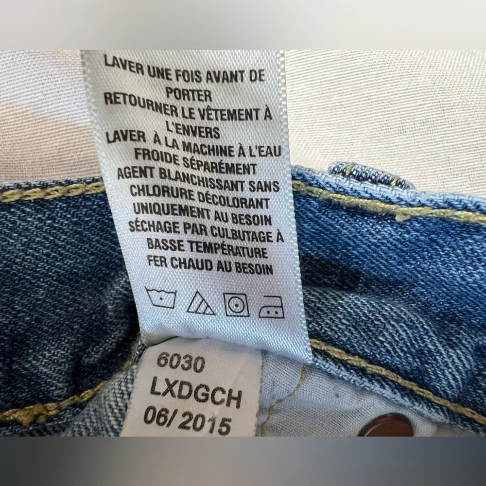 Aeropostale Men’s Slim Straight Jeans 32x32 | 2015 Denim | Distressed Light Wash